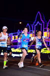 BIB: 40290, 41566, 40336
                            <button type="button" onclick="openModal(22859624)" class="btn btn-primary btn-sm float-right btn-popup" data-toggle="modal" data-target=".modal-high-quality">
                        <i class="fas fa-shopping-cart"></i> Add to Cart
                    </button>
                                            <button type="button" onclick="isThisMe(22859624, true)" class="btn btn-success btn-sm float-right btn-popup btn-isme hidden" data-toggle="tooltip" data-placement="bottom" title="นี่คือรูปของคุณใช่ไหม คลิกที่นี่เพื่อเอาเข้าอัลบั้ม">
                        <i class="fas fa-plus"></i> Add to album
                    </button>
                    <button type="button" onclick="isThisMe(22859624, false)" class="btn btn-warning btn-sm float-right btn-popup btn-isnotme hidden">
                        <i class="fas fa-ban"></i> Remove from album
                    </button>